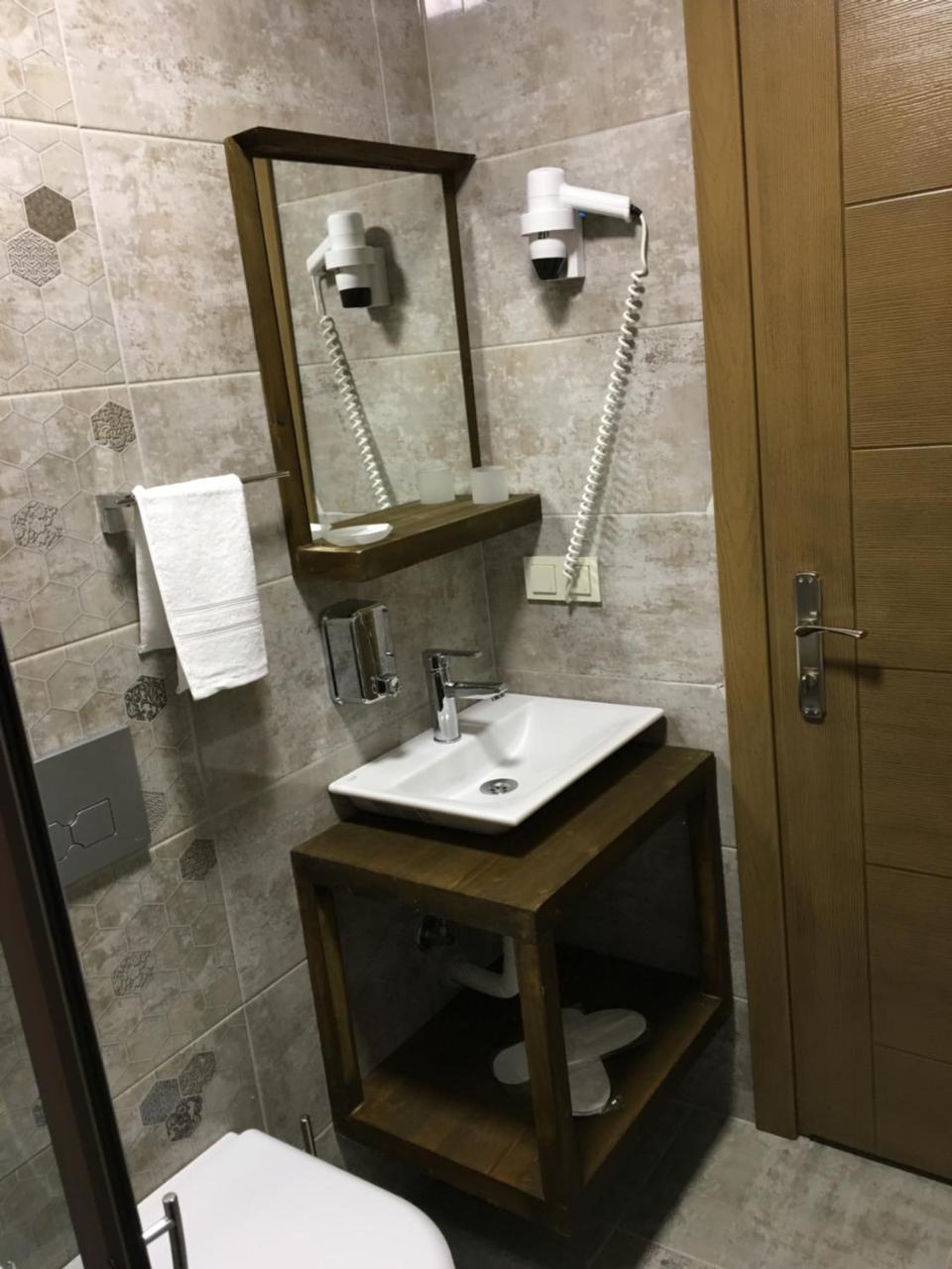 Itimat Otel Βουρλά Εξωτερικό φωτογραφία